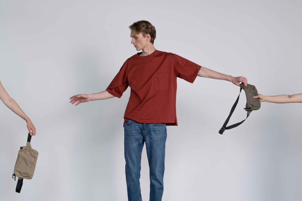 pexels ron lach 8346026 Aligned wardrobe,Aligned style